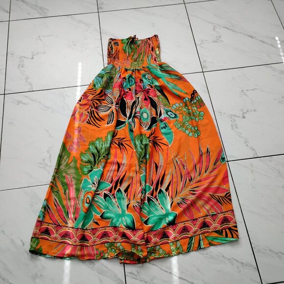 Silk Palazzo Pants size Small but are very stretchy. 70 percent silk - Picture 2 of 5